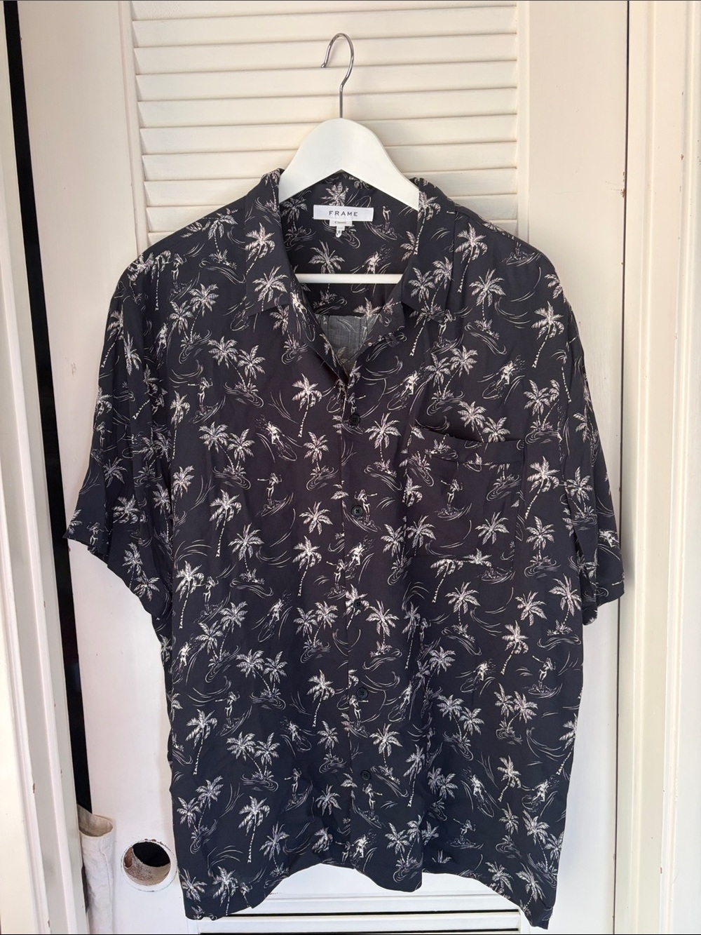 Classic surfing Palm Tree Short-Sleeve Button-Down Shirt
